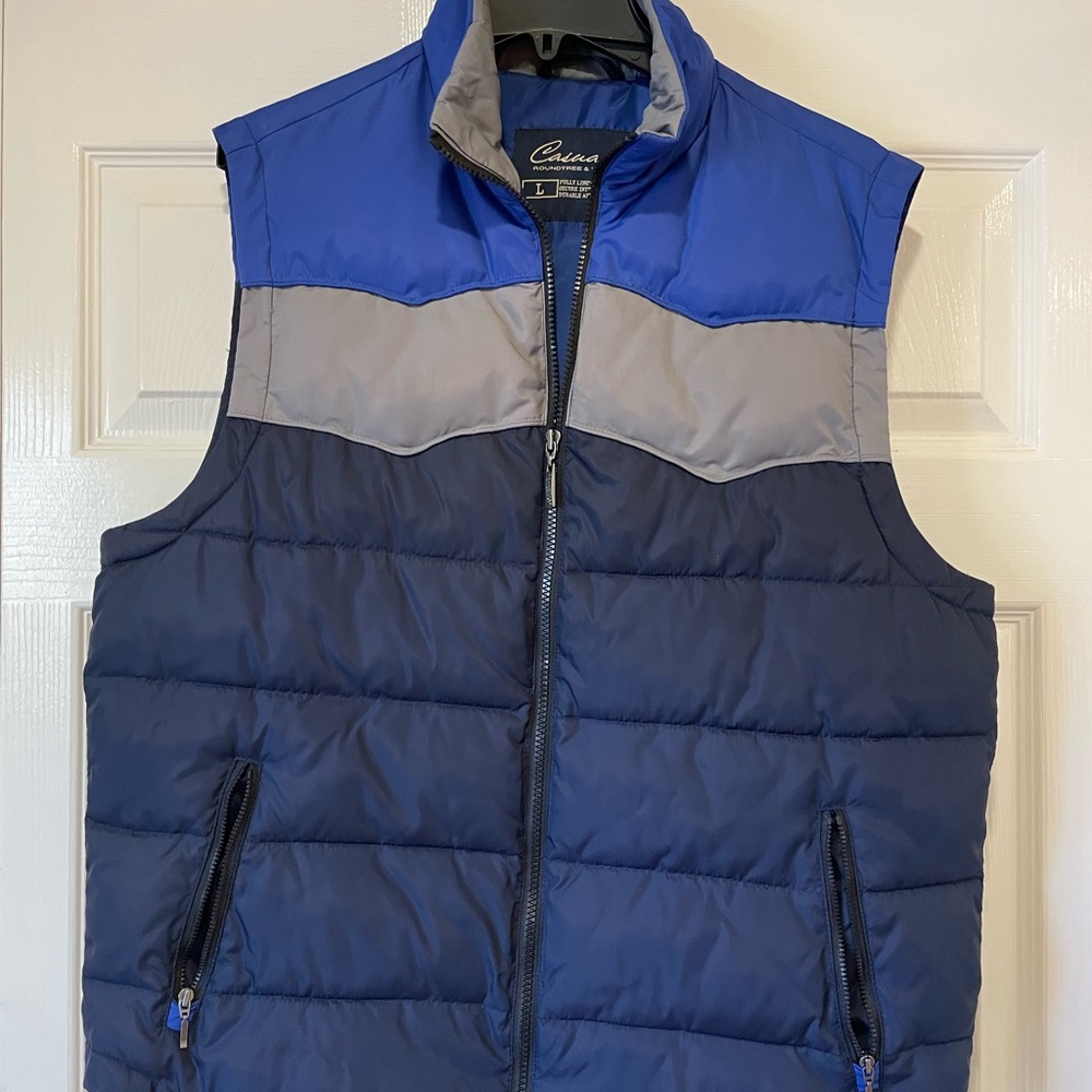 Men’s puffy vest